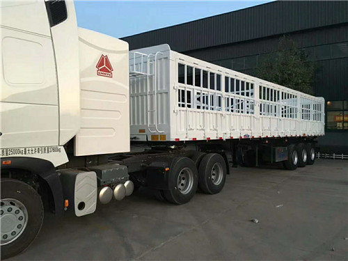 集裝箱半掛車(chē) 集裝箱半掛車(chē)